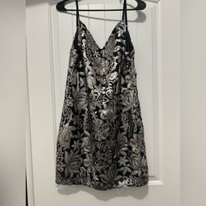 Joyfolie Mia Joy Vesper Floral Sequin Slip Dress in Black & Silver M